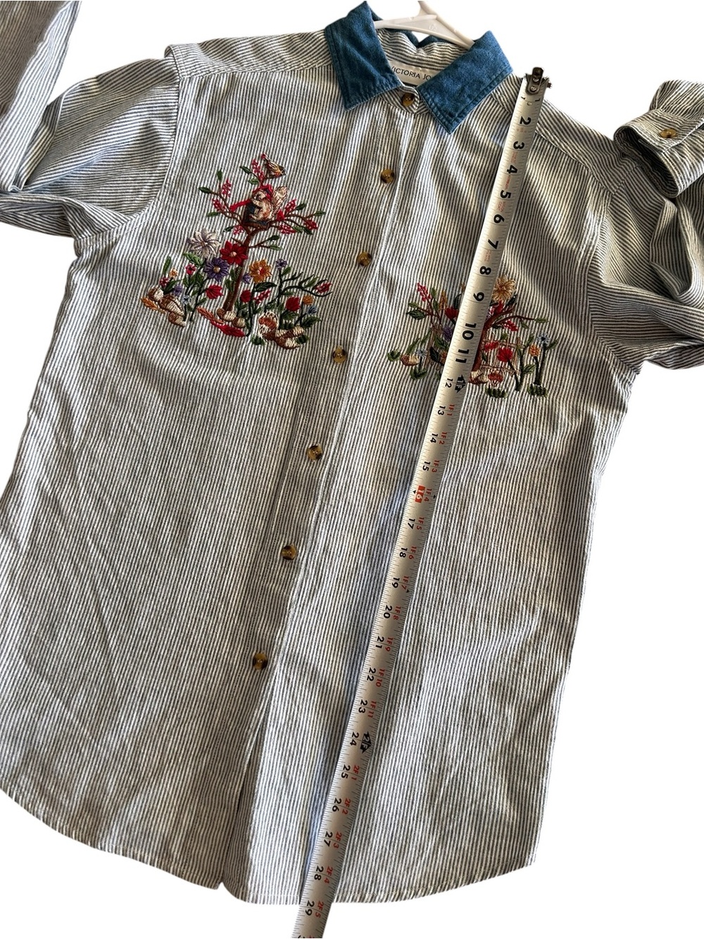 Vintage CottageCore GardenCore Striped Blue Embroidered Button-Up Shirt - Size S - Picture 8 of 11